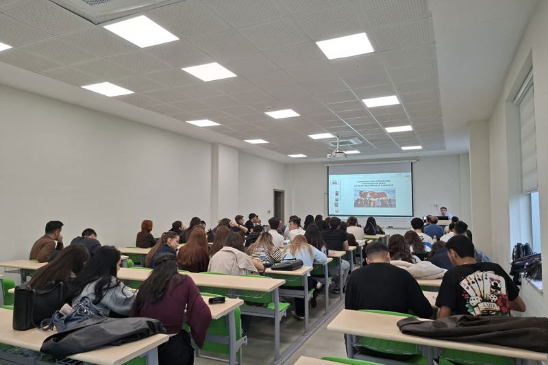 Turizm Fakültesinde Birinci Sınıf Öğrencilerine Yönelik Oryantasyon Programı ve İlk Ders