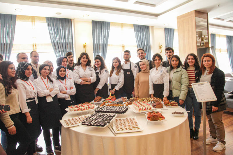 GASTRONOMİ ÖĞRENCİLERİMİZDEN GLÜTENSİZ ÜRÜNLER