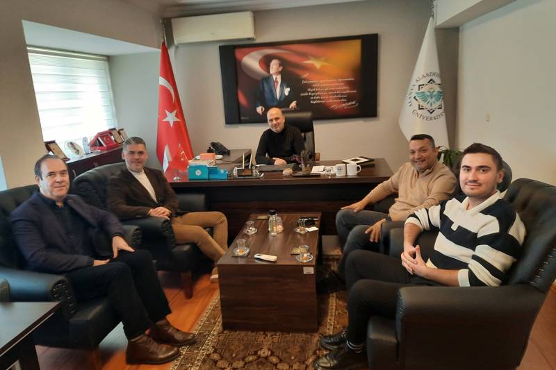 Jolly Tur’dan Fakültemize Ziyaret